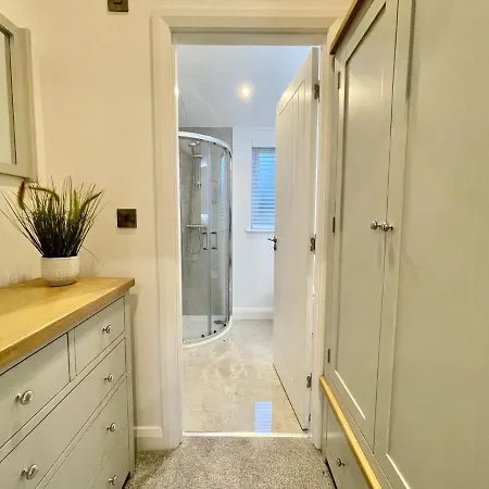 Thirlmere 4 Luxury At White Cross Bay Windermere