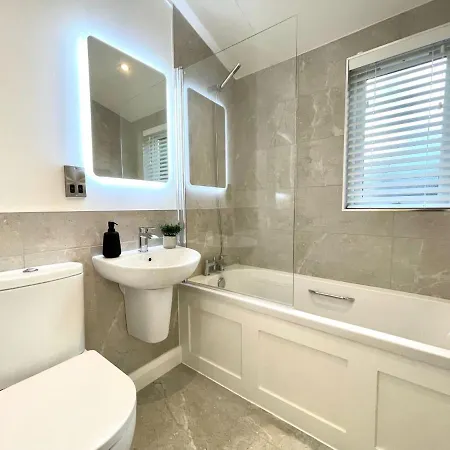 Thirlmere 4 Luxury At White Cross Bay